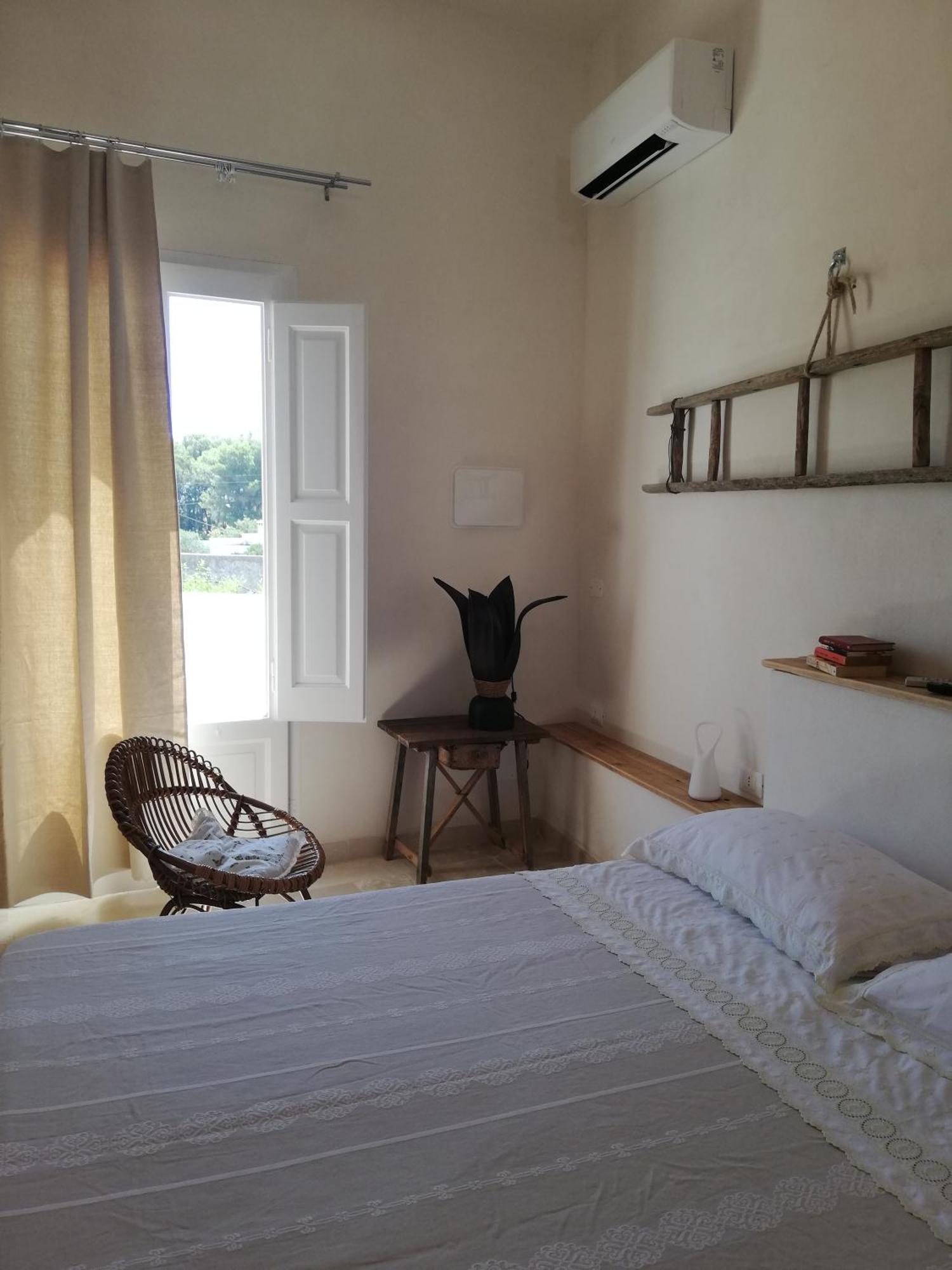 Holiday Home Trullo Antico Ostuni Cameră foto